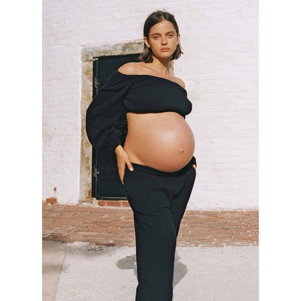 Hatch Black Off-Shoulder Crop Top